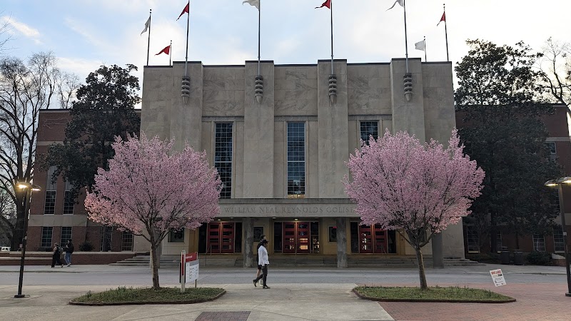 William Neal Reynolds Coliseum Vending Machine Location