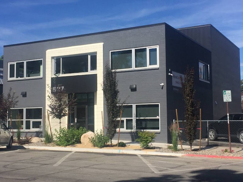 527 Lander Co-Working and Office Space Vending Machine Location