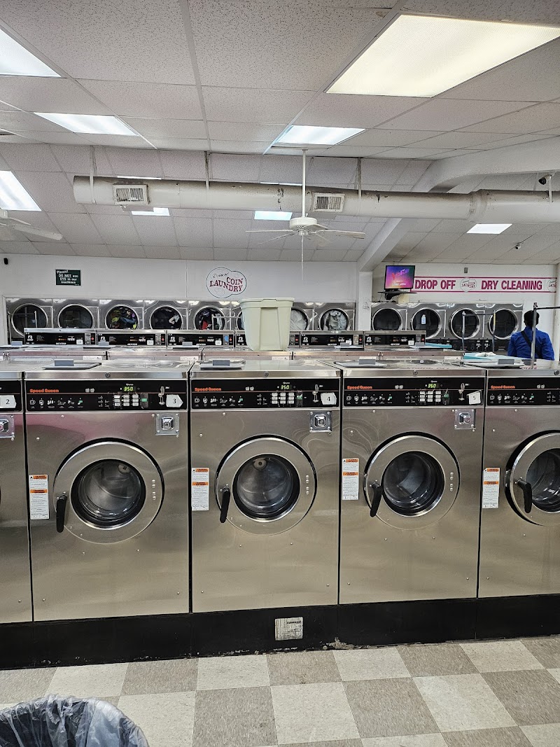 Brook Laundromat (Richmond Coin Laundry) Vending Machine Location
