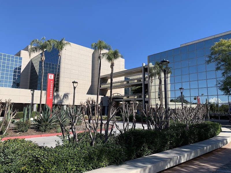 Kaiser Permanente Riverside Medical Center Vending Machine Location