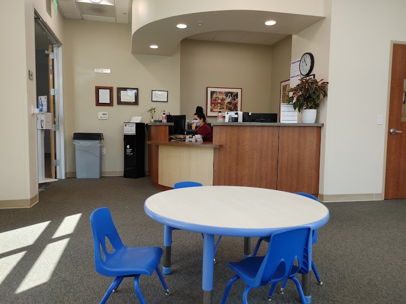 Riverside Medical Clinic - Mission Grove Vending Machine Location