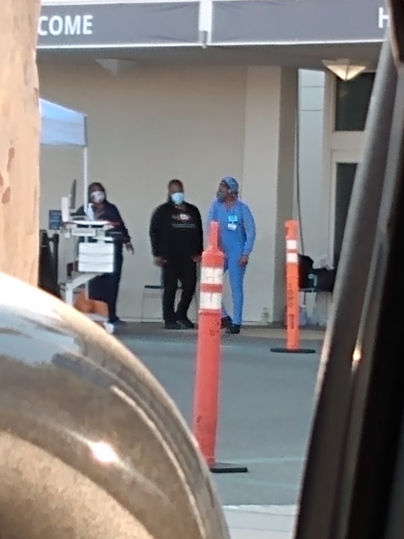 Riverside University Health System Medical Center Emergency Room Vending Machine Location