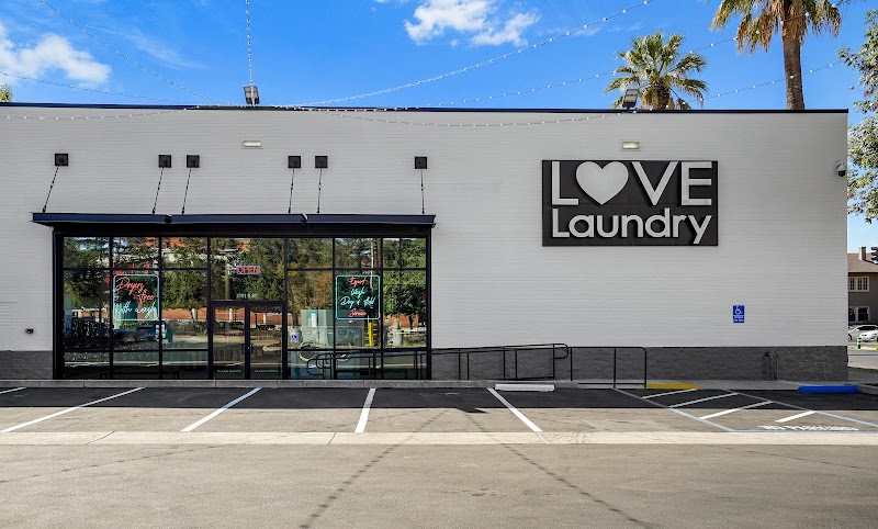 Love Laundry Downtown Vending Machine Location