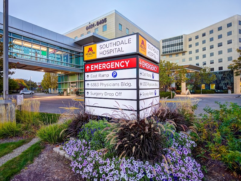 M Health Fairview Southdale Hospital Vending Machine Location