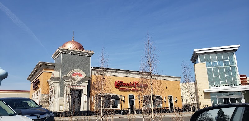 Southdale Center Vending Machine Location