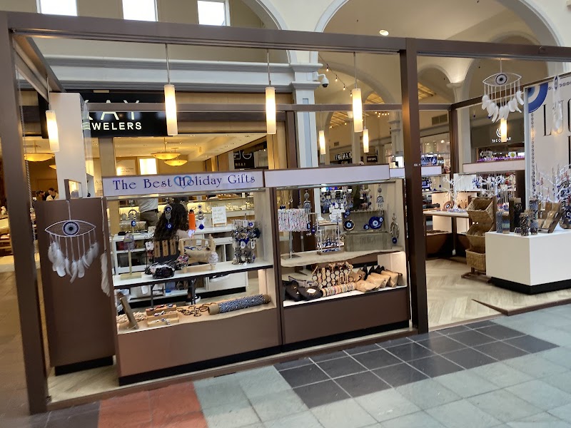 Columbiana Centre Vending Machine Location