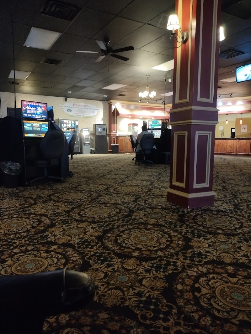 Lucky's Sweepstakes 380 Vending Machine Location