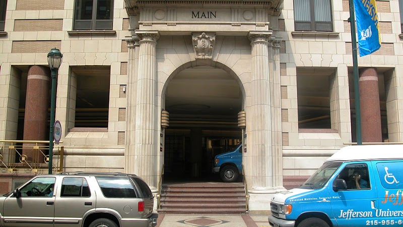 Thomas Jefferson University Hospital Vending Machine Location