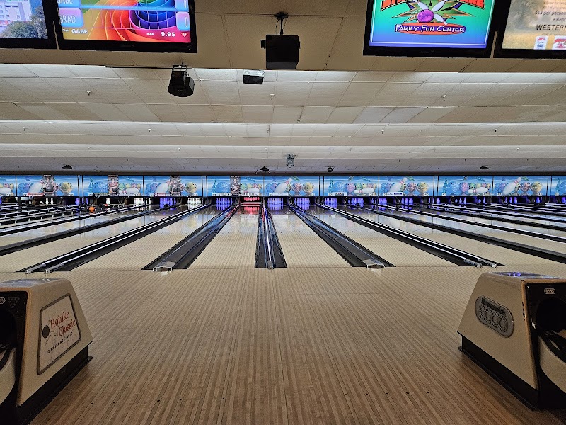 Western Bowl Vending Machine Location