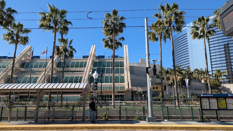 Convention Center Station Vending Machine Location