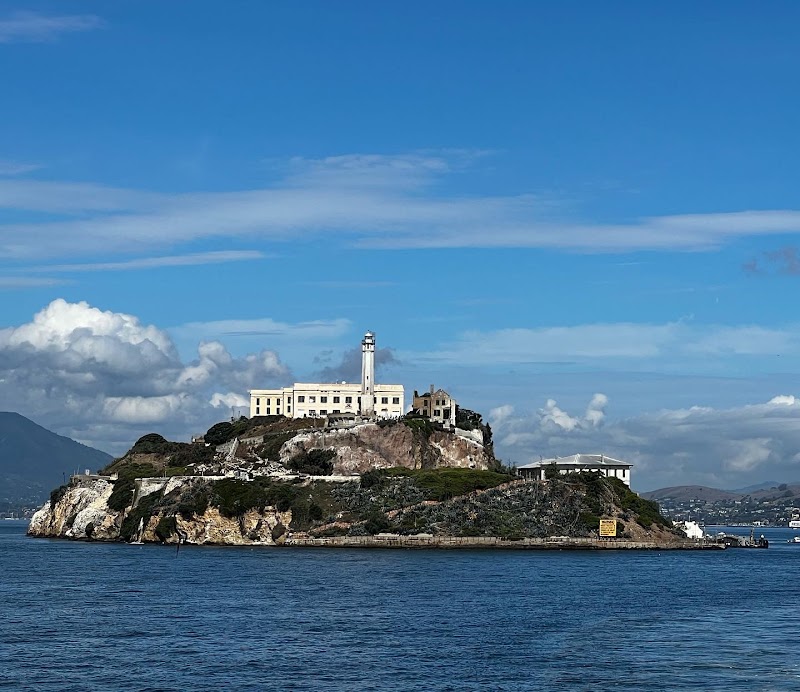 Alcatraz Island Vending Machine Location