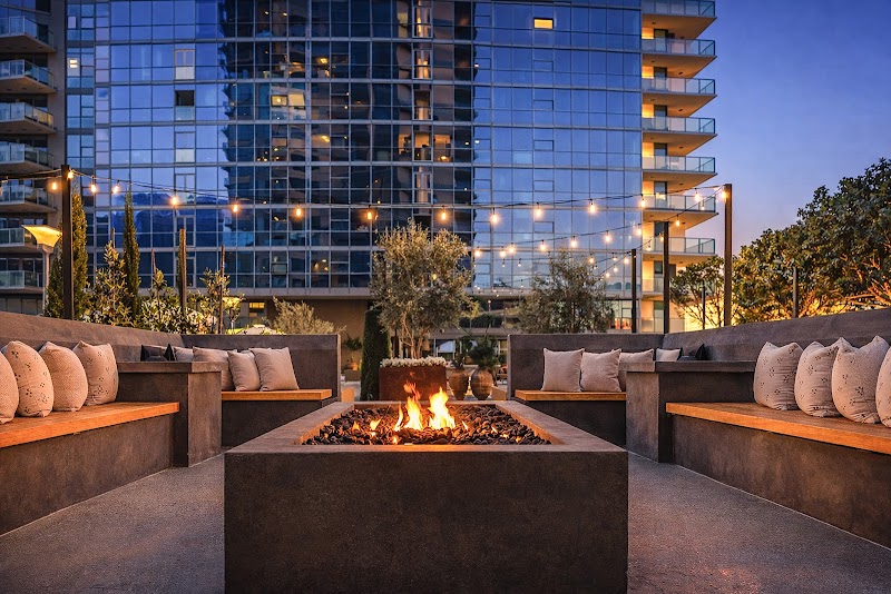 Skyline Apartment Rentals at MacArthur Place Vending Machine Location