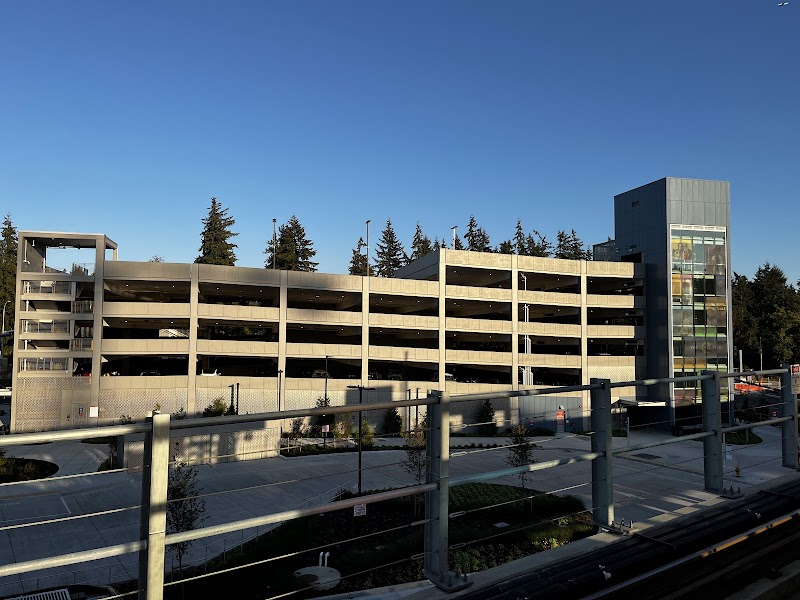 Shoreline South/148th Station Vending Machine Location