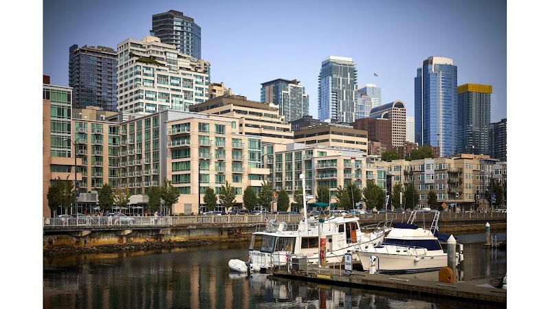 Seattle Marriott Waterfront Vending Machine Location