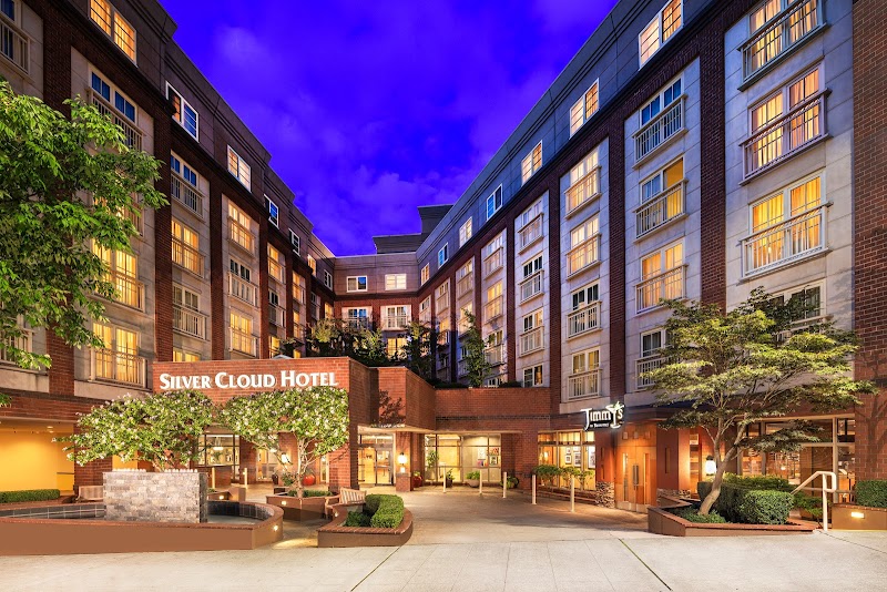Silver Cloud Hotel - Seattle Broadway Vending Machine Location