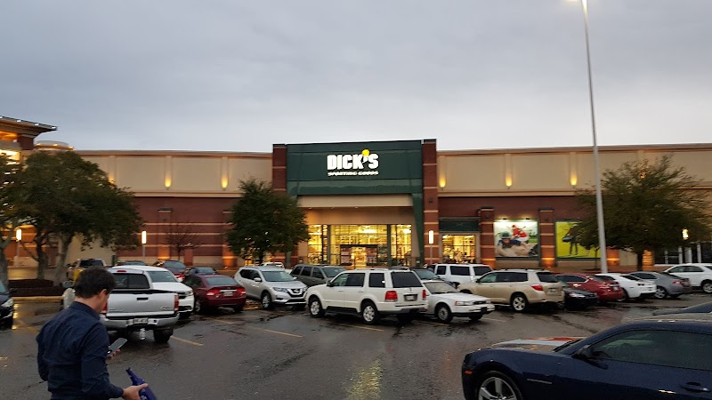 Augusta Mall Vending Machine Location