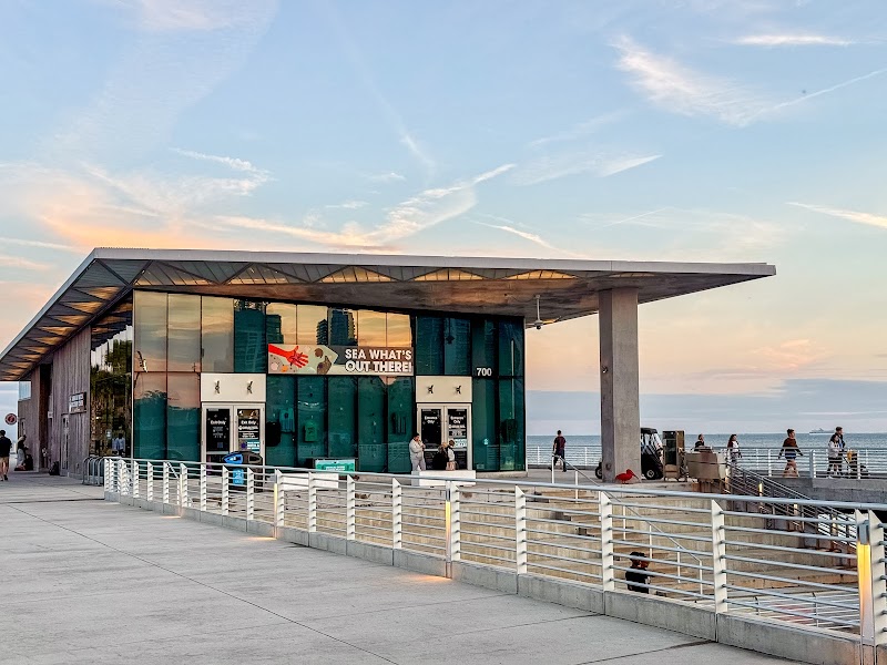 Tampa Bay Watch Discovery Center Vending Machine Location
