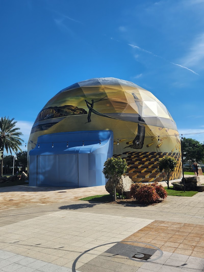 Dali Alive 360 Vending Machine Location