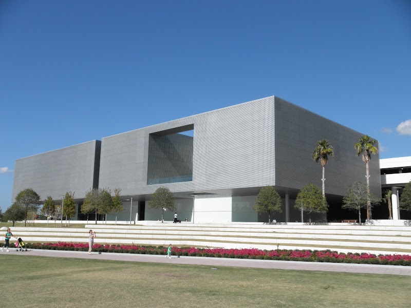 Tampa Museum of Art Vending Machine Location