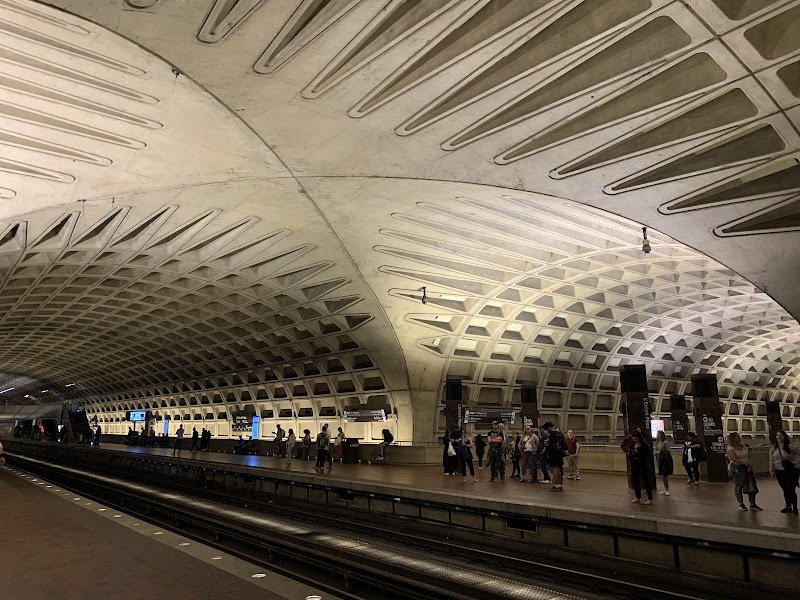 L'Enfant Plaza Vending Machine Location