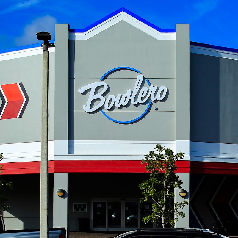 Bowlero Port St. Lucie Vending Machine Location