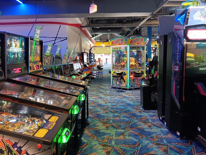 Round1 Bowling & Arcade - Moreno Valley Vending Machine Location