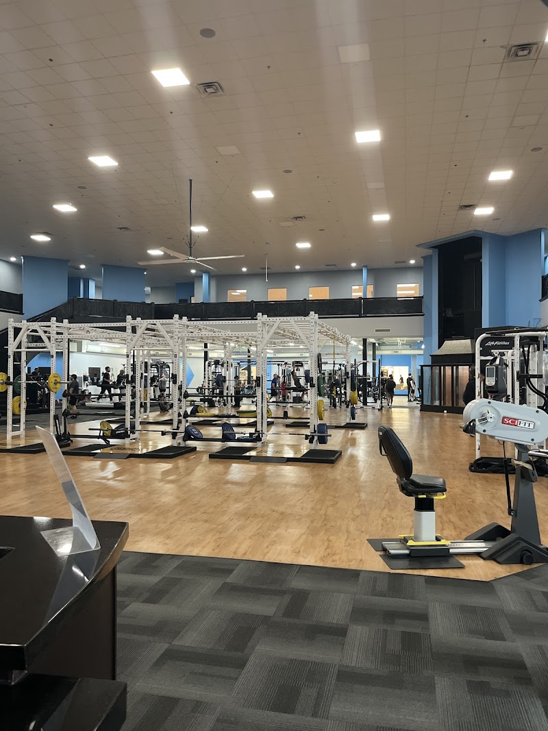 TruFit Athletic Clubs - Mall Del Norte Vending Machine Location