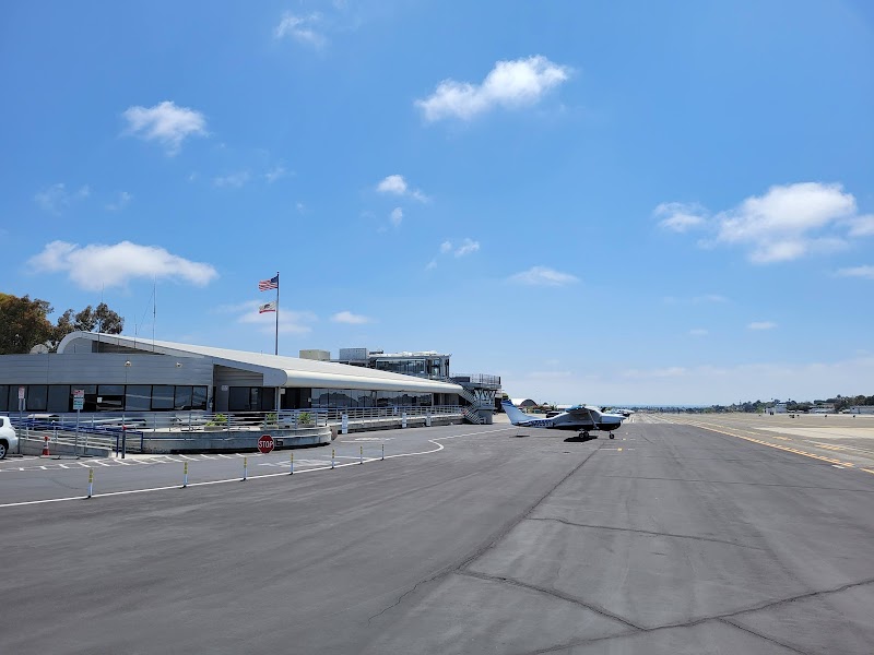 Santa Monica Airport Vending Machine Location