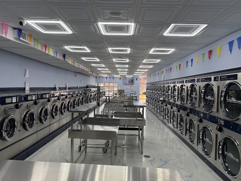 5 Star Laundromat | Winston-Salem Vending Machine Location