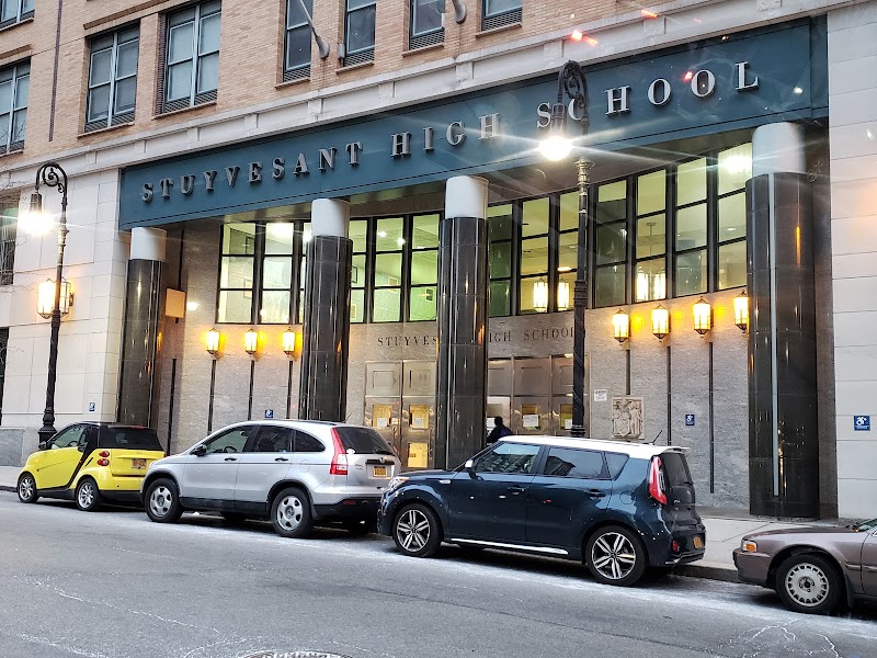 Community Center at Stuyvesant High School Vending Machine Location