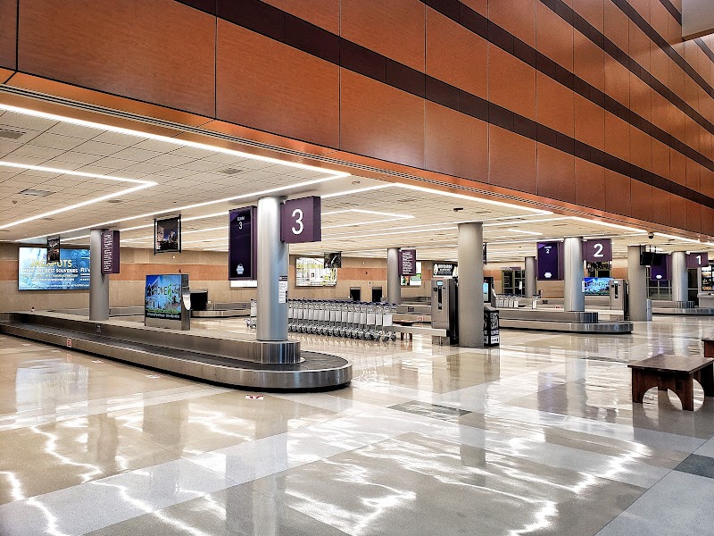 Albany International Airport Vending Machine Location