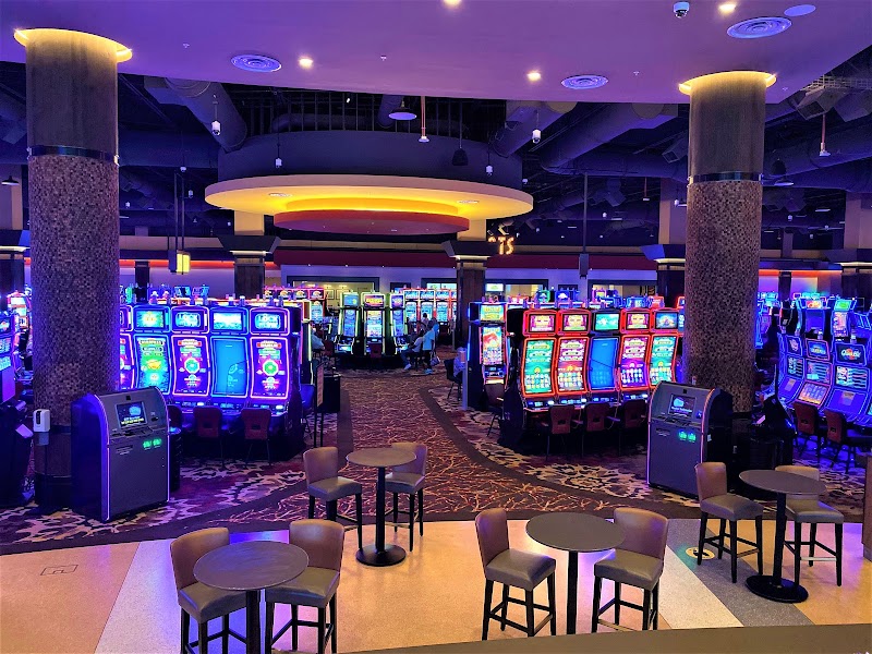 Oak Grove Racing, Gaming & Hotel Vending Machine Location