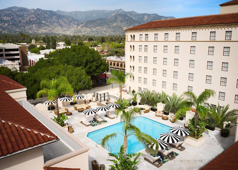 Pasadena Hotel & Pool Vending Machine Location
