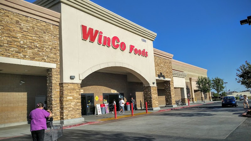 WinCo Foods Vending Machine Location
