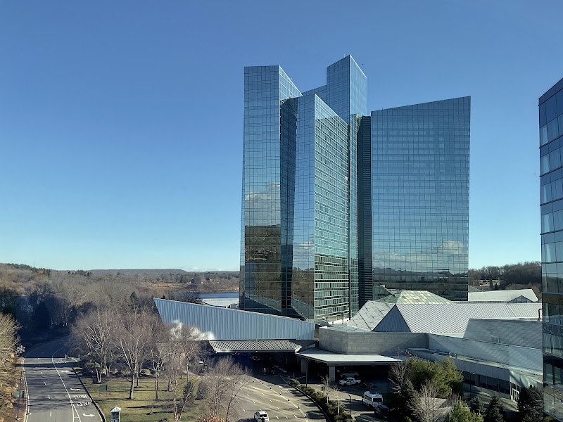Mohegan Sun Vending Machine Location