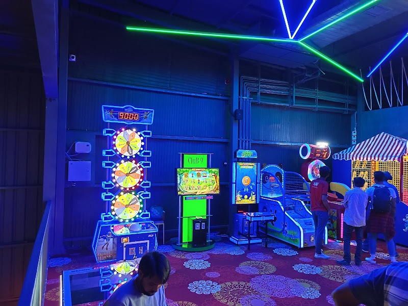 Rich Amusement Vending Machine Location