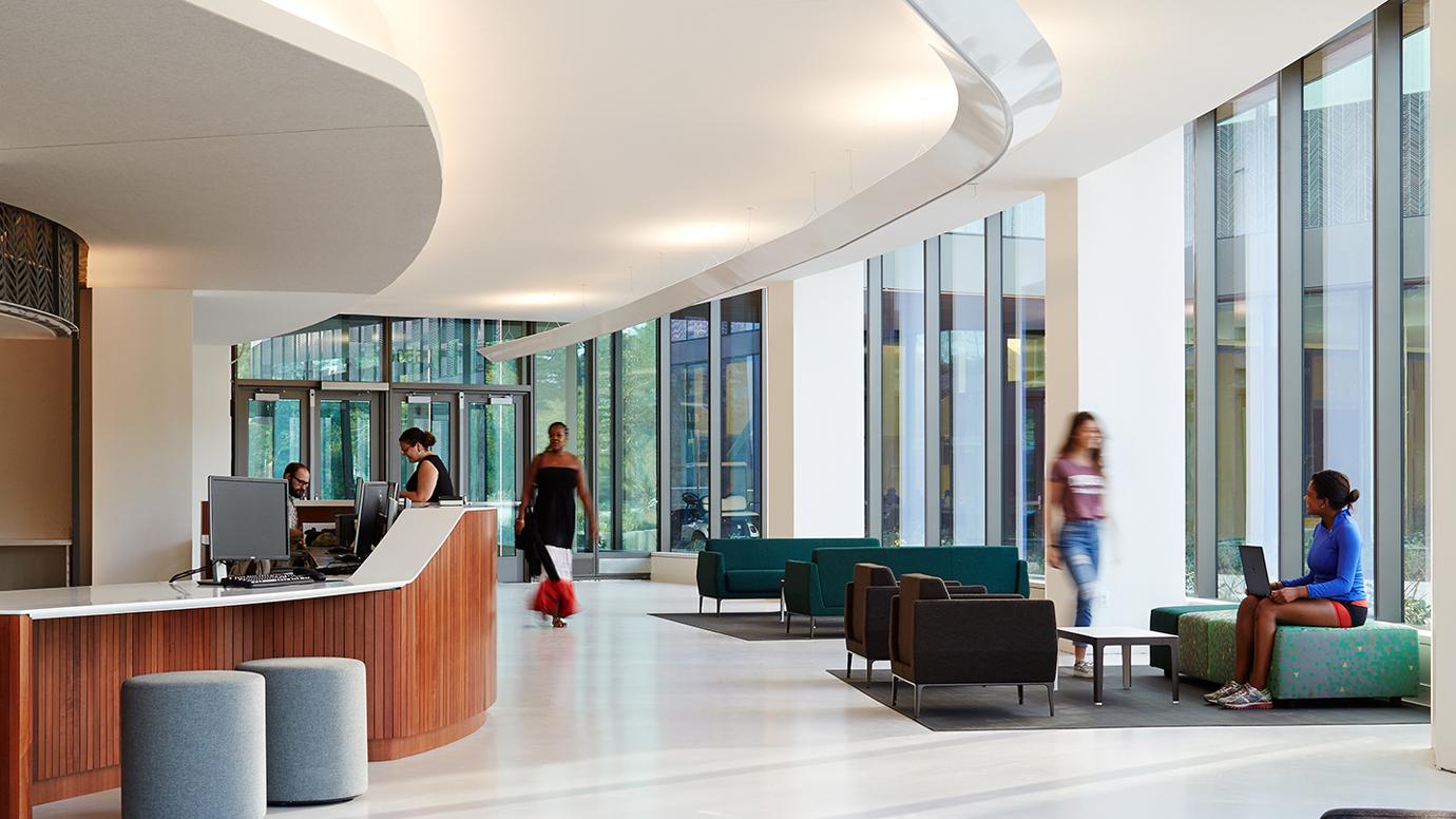 University of Chicago — Campus North Commons Lobby Vending Machine Location