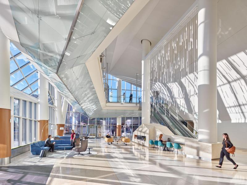 Cira Centre Philadelphia — Atrium Vending Machine Location