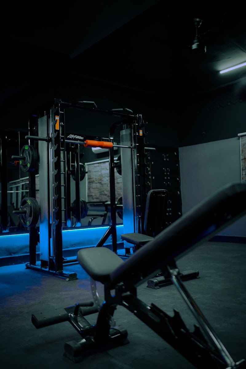 Go Lean 360 Gym / Physical Fitness Center Vending Machine Location
