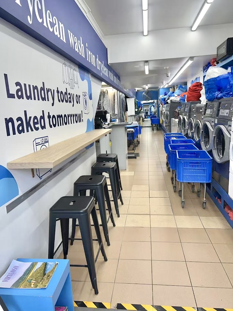 Potts Point Laundry & Dry Cleaning Vending Machine Location
