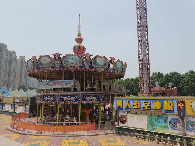 Century Amusement Park （East Gate） Vending Machine Location