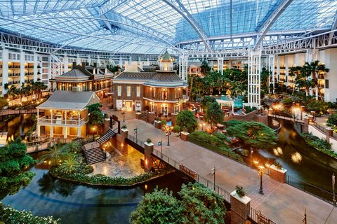 Gaylord Opryland Resort & Convention Center Vending Machine Location