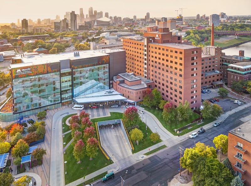 M Health Fairview University of Minnesota Medical Center - West Bank Vending Machine Location