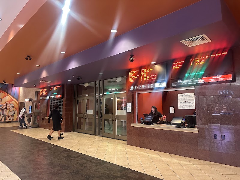 Cinemark Mall del Norte and ScreenX Vending Machine Location