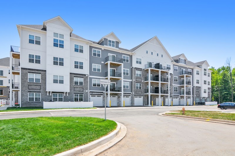 Fieldside Grande Apartments & Townhomes Vending Machine Location