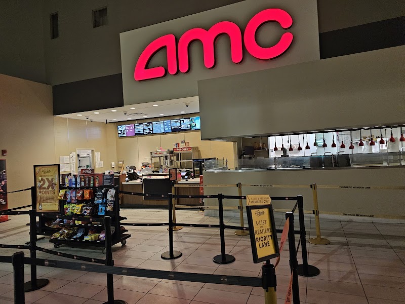 AMC DINE-IN Vestavia Hills 10 Vending Machine Location