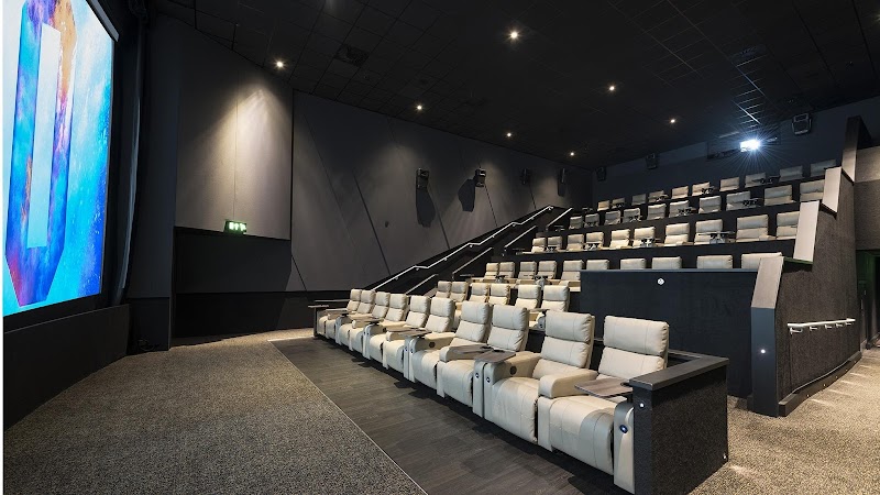 ODEON Luxe Birmingham Broadway Plaza Vending Machine Location