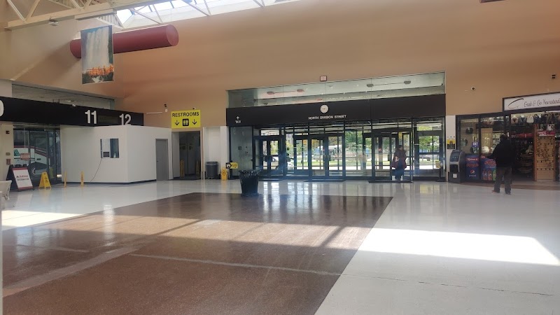 Greyhound: Bus Station Vending Machine Location