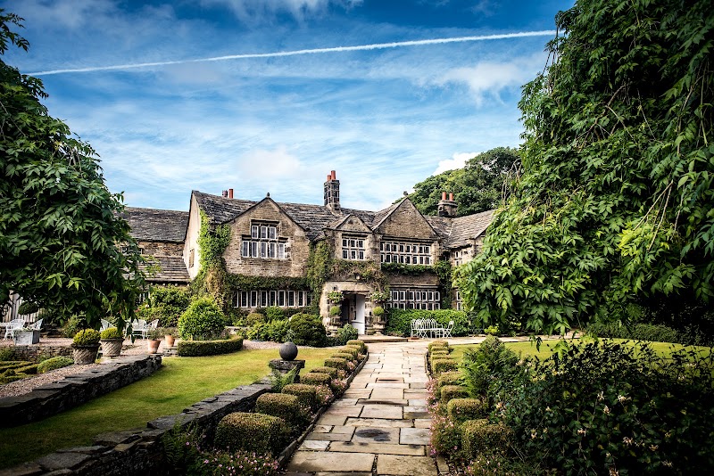 Holdsworth House Hotel and Restaurant Vending Machine Location