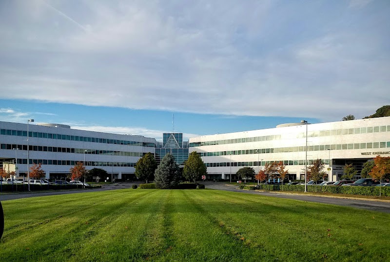 Bristol Regional Medical Center: Emergency Room Vending Machine Location
